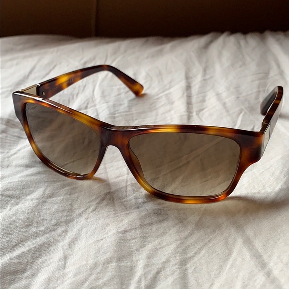 Vintage Gucci Sunglasses - Picture 1 of 5